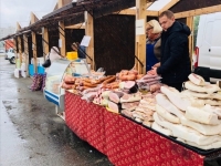 На ярмарке «Медовый спас» представлена продукция мясоперерабатывающего комплекса «Станица» из Краснодарского края.